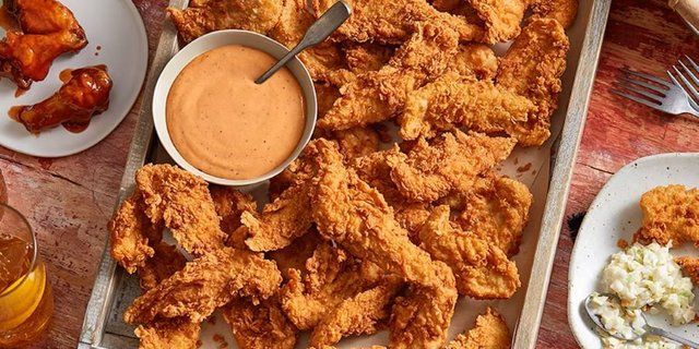 Chicken Fingerz Platter - Tossed in Sauce