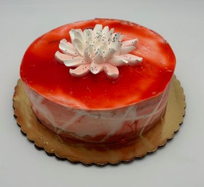 Strawberry Layers Cake - Parve