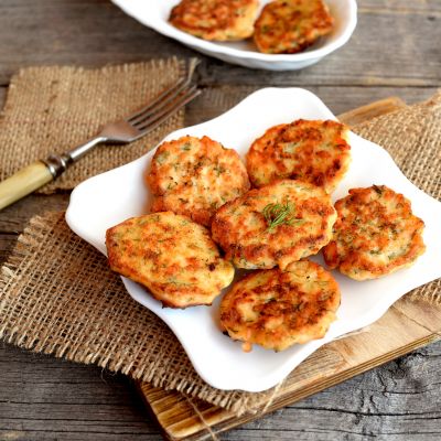 Salmon Cakes