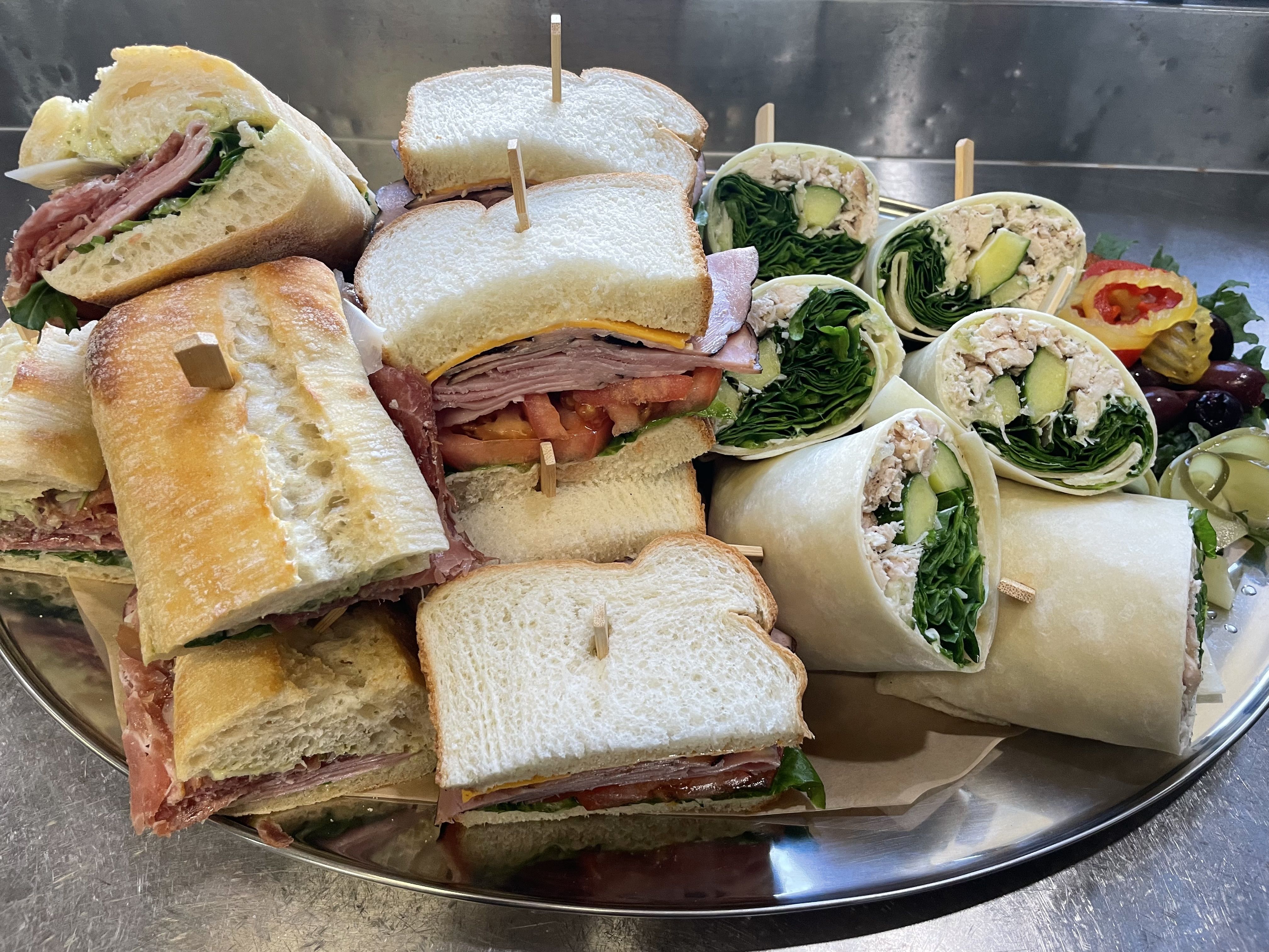 Cold Sandwiches and Wraps Platter- Small