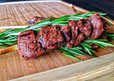 Filet Mignon Skewers in Pinot Noir Glaze