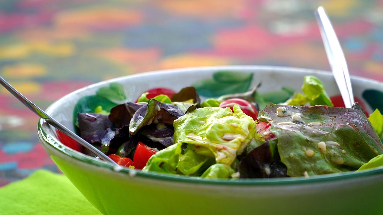 Garden Salad & Balsamic Tray