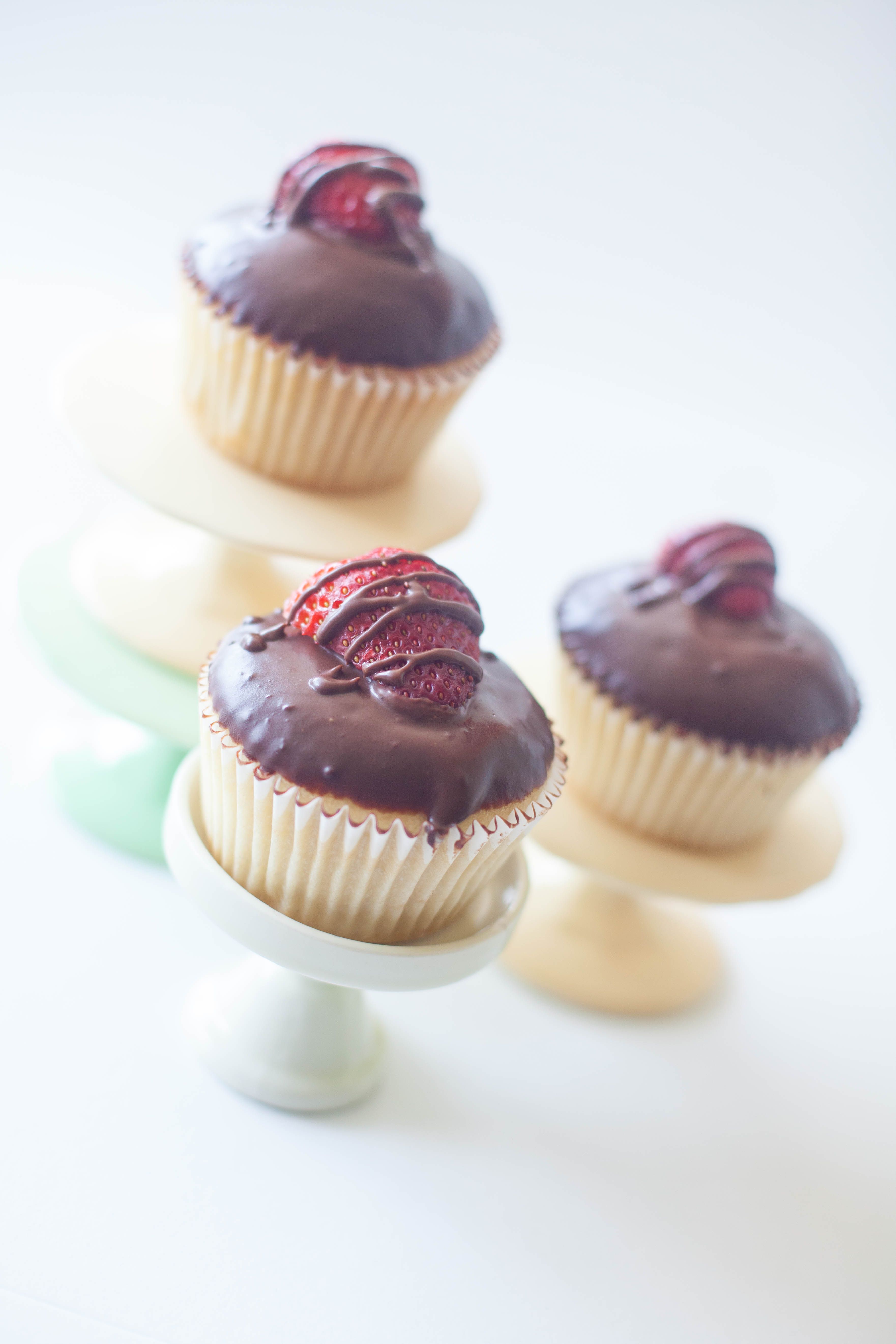 GF Chocolate Covered Strawberry Cupcake (Valentines)