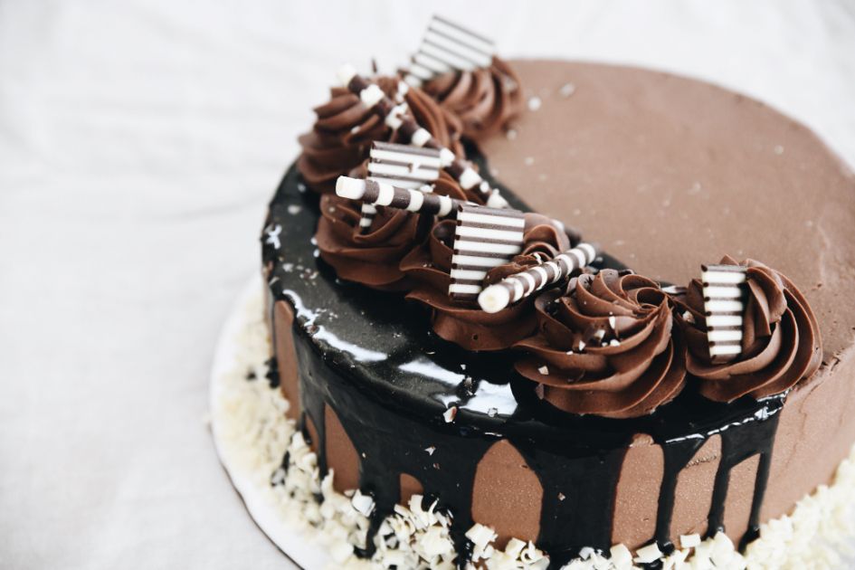 Chocolate Devil's Food Cake