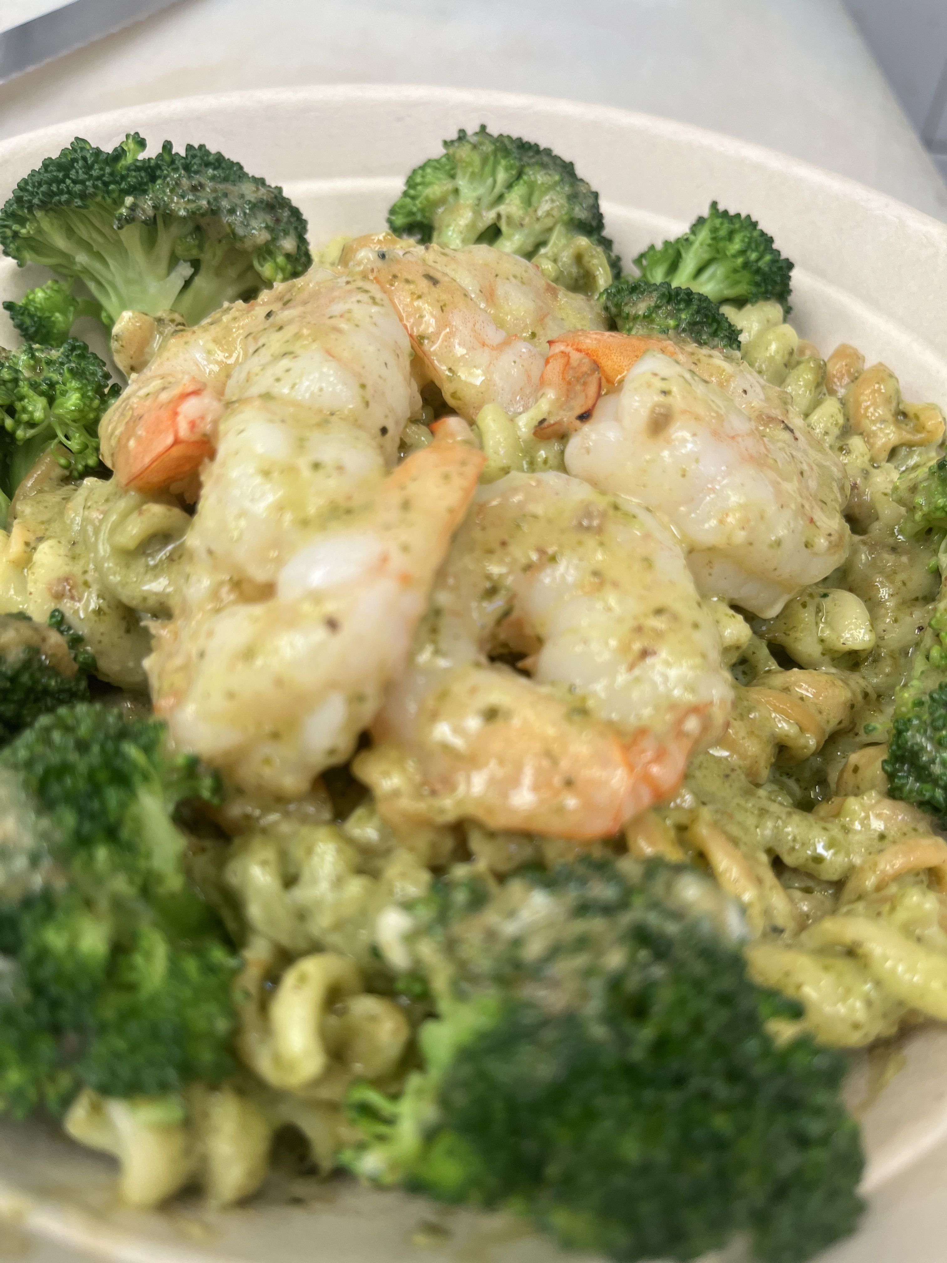 (GF) Pesto Pasta with Shrimp and Broccoli